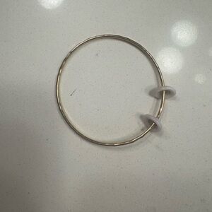 Puka Shell Hawaiian Gold Bangle